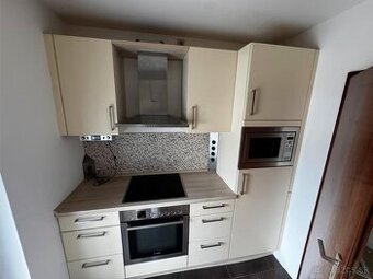 Menšia útulná kuchyňa CLARISA