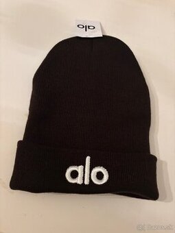 Zimná čiapka značky Alo