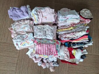 Obrovský balík oblečenia