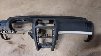 Palubovka ŠkodaOctavia 2, facelift