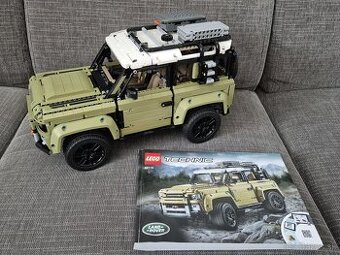 Lego Technic 42110 Land Rover Defender