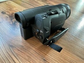 SONY FDR-AX700 - špičková 4K HDR kamera