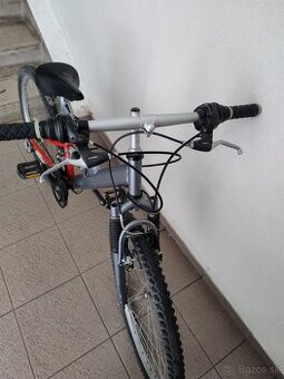 Stredný bicykel