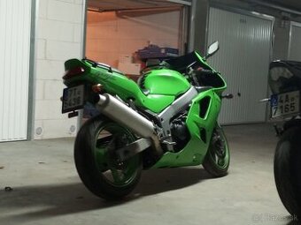 Kawasaki zx600r