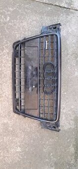 Audi a4 b8 maska