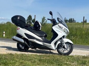 Suzuki Burgman 125 TOP stav