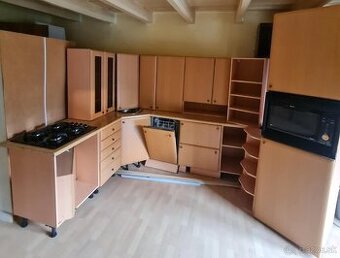 Predám kuchynskú linku 235x 200
