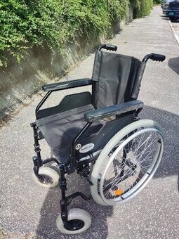 Darujem invalidny vozik - 1