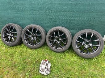 predám čierne Elektrony Original Honda alloy rim 17