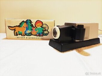 Retro hračky, premietačka