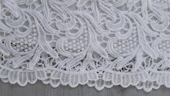 Šaty z luxusnej krajky značky Oxygene, veľ.36