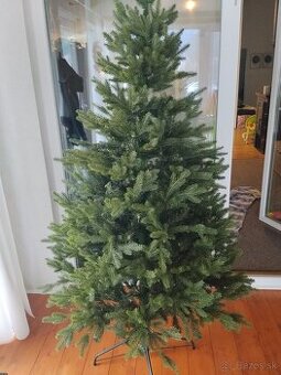 Vianočný stromček 3D