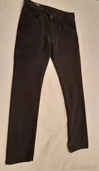 Elegantné nohavice Blažek