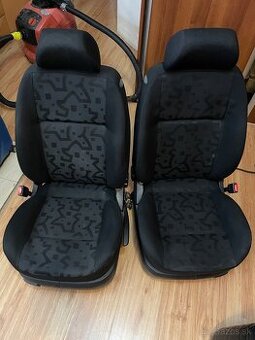 Sedacky Škoda Octavia 1