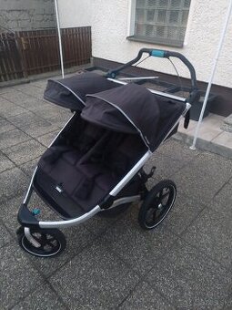 Thule Urban Glide 2 Double – dvojkočík vo výbornom stave