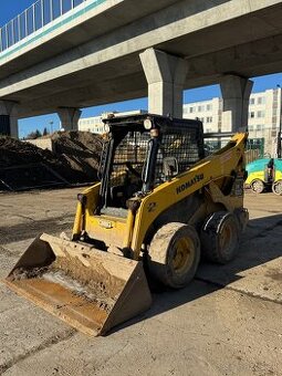 Predam smykom riadeny nakladac KOMATSU SK 820