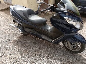 Predám Suzuki Burgman AN400 k7