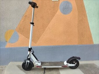 Predám odpruženú elektrokolobežku KUGOO S3
