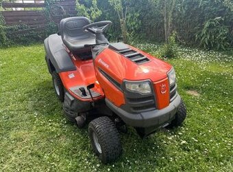 Husqvarna tc 138 rok 2020 traktorova kosačka