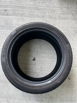 245 /45 r18 hankook ventus s1 evo2