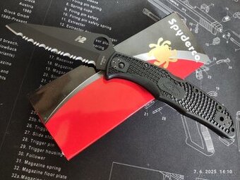 Spyderco Pacific, nôž