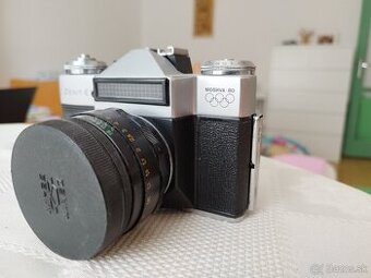 Predám fotoaparát Zenit - E