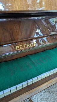 Pianino Petrof - 1