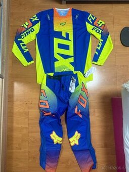 Fox dres a nohavice