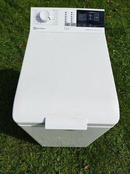 Automatická práčka Electrolux