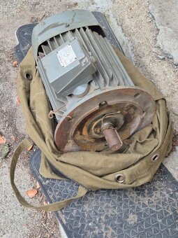 Elektromotor MEZ Mohelnice 3 kW, 1220 ot