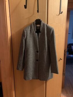 Darujem krátky kabát č. 44