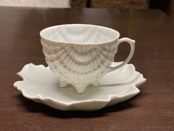 Starozitna porcelanova salka