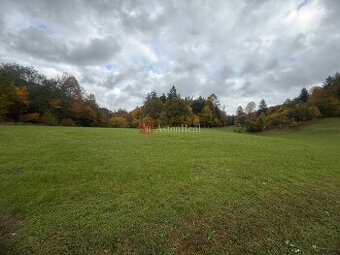 Očarujúci pozemok na výstavbu RD v lone prírody o rozlohe 11