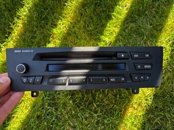 Radio BMW E81