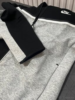 Nike Sportswear Tech Fleece