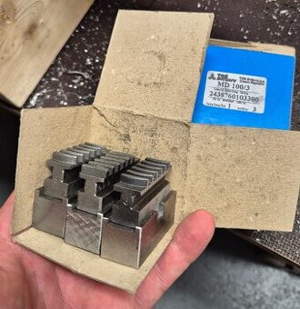 Mäkká delená čeľusť MD 100/3 STN 243876, TOS Svitavy