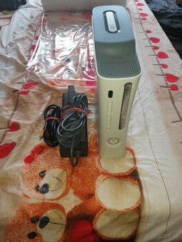 Predám Xbox 360