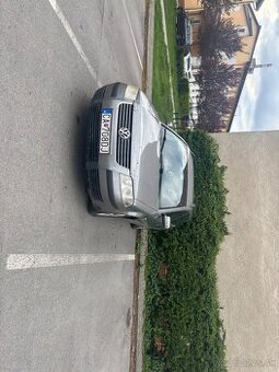 Volkswagen Passat 1.9 tdi 96kw Rozpredam na náhradné diely