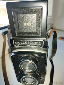Predaj fotoaparátov Rolleicord, Pentacon, Praktika, Zenit...