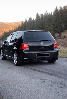 Golf 4 zadný r32 nárazník