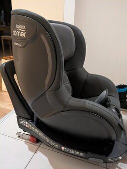 Britax Romer dualfix M I-size
