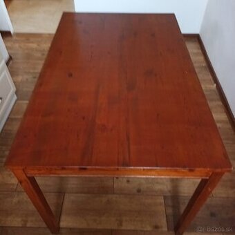 Predám kuchynský stôl.Rozmer 120x85cm. Nitra.Moznost dovozu