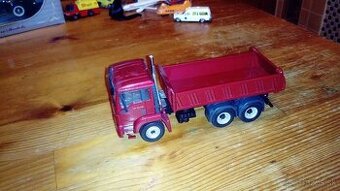 MAN TGS 26.480 M 1:50 metall CONRAD