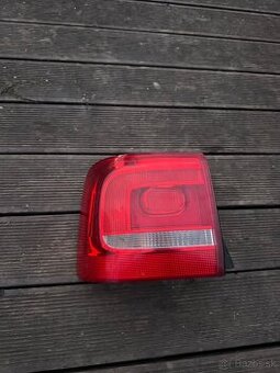 Zadné ľavé svetlo LED VW Touran II predfacelift
