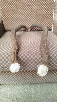 Predám raritnu parku jeleňa. Parožie zhody trofeje.