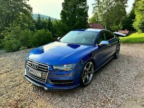Audi S7