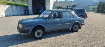 Skoda 120