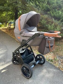 Kombinovany kočík PETITE&MARS Rover II 3v1 – Grey