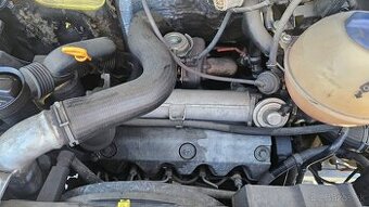 KOMPLETNÍ MOTOR 2.5TDI AXL