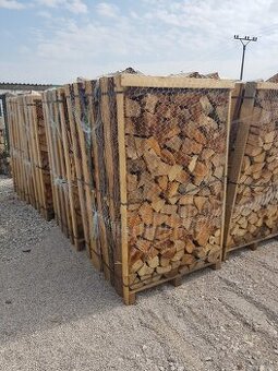 Bukové drevo ukladané 1.8x1x1 DOPRAVA ZADARMO